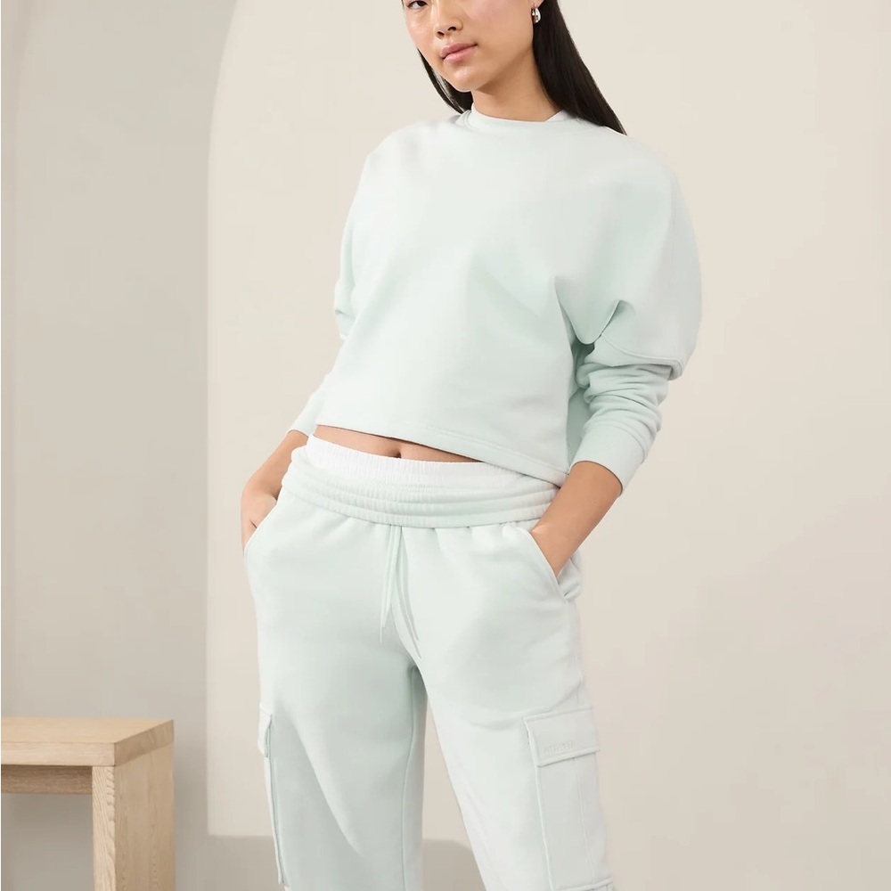 Women's Mint Green Sweatshirt Athleta Forever fleece Dolman crop sweatshirt